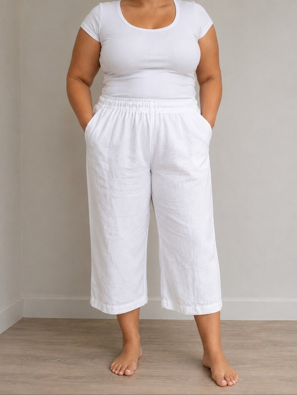 Cynthia Rowley White Linen Blend Capri Pants Size M Pull On Elastic Waist